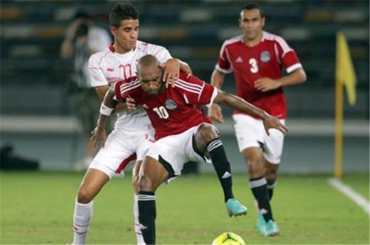 الأمن يفصل في مسألة حضور الجماهير لودية مصر وتونس