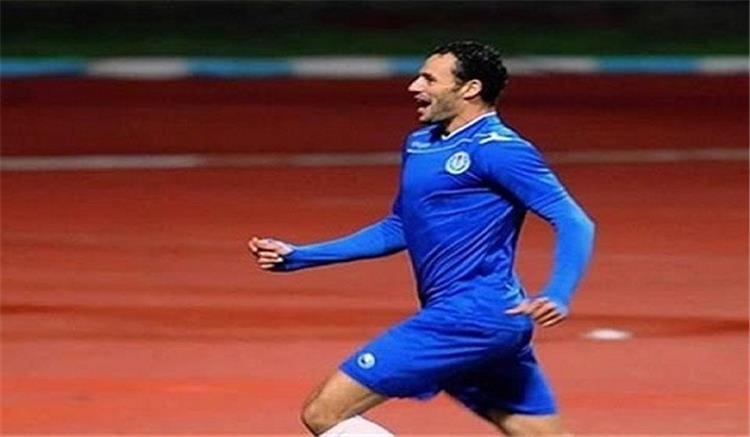 طولان مهاجمًا باولو: "لاعب محدود الثقافة والعلم وسنعاقبه بشدة"