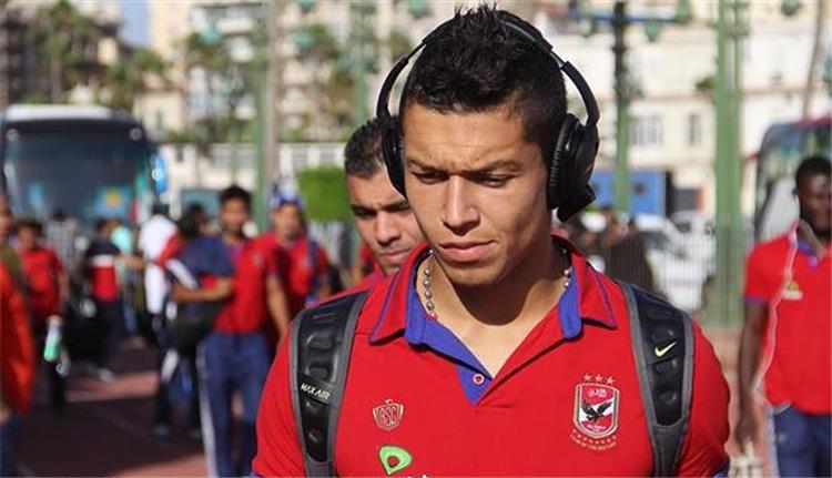 "فيفا" يخطر الأهلي بقبول شكواه ضد هندريك ويطالب اللاعب بالرد