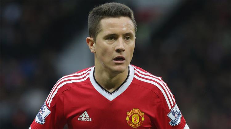 تقارير الميركاتو.. المدرب المحتمل لبرشلونة يرغب في التعاقد مع هيريرا ويحدد بديله