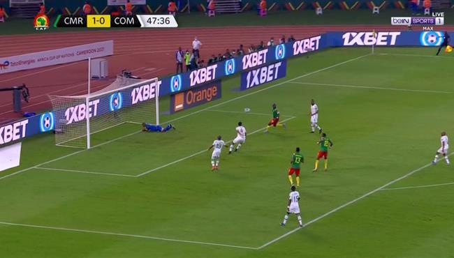 تصدي شاكر الهدهور الرائع يحرم الكاميرون من تسجيل هدف محقق