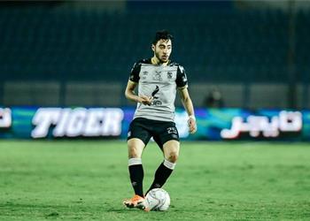 الأهلي يعلن موعد سفر أكرم توفيق إلى ألمانيا لإجراء عملية الرباط الصليبي