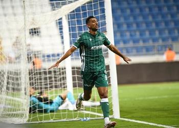 كوكا وصولي لـ 100 هدف في أوروبا إنجاز يعود لوالدي