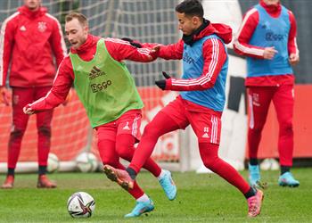 إريكسن يتدرب مع أياكس تمهيد ا للعودة إلى الدوري الإنجليزي