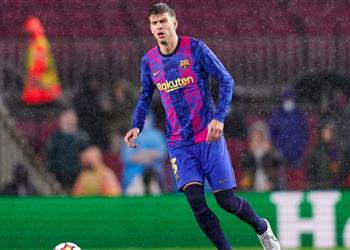 سبورت توضح تفاصيل جديدة عن عقد بيكيه المثير للجدل مع برشلونة