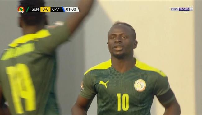 القائم يحرم ساديو ماني من تسجيل هدف امام الرأس الاخضر في الدقيقة الاولي