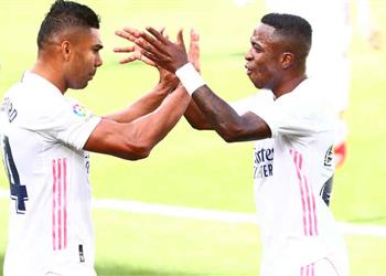 كاسيميرو من الشرف اللعب بجانب فينيسيوس في ريال مدريد والبرازيل