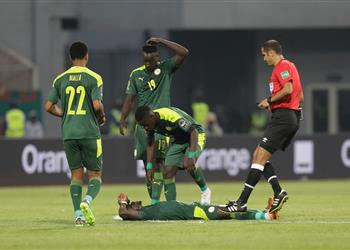 ماني يوجه رسالة جديدة بشأن حالته بعد إصابته الخطيرة مع السنغال