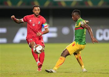 فيديو غينيا الاستوائية ت قصي مالي من أمم إفريقيا 2021 وتضرب موعد ا مع السنغال