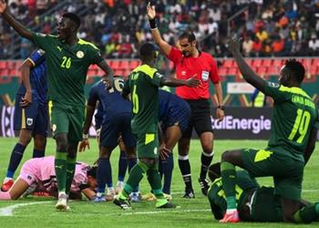 السنغال تتعرض لهجوم بسبب عدم استبدال ماني أمام الرأس الأخضر بعد إصابته الخطيرة