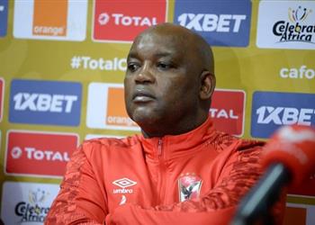 عقبة وقلق في الأهلي صحيفة جنوب إفريقية تكشف تطورات تجديد عقد موسيماني