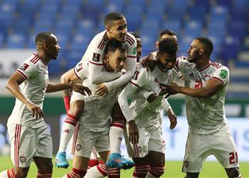 الإمارات تقترب من ملحق تصفيات كأس العالم 2022 بثنائية في سوريا