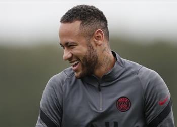 باريس سان جيرمان يقترب من استعادة نيمار قبل مباراة ريال مدريد في دوري الأبطال