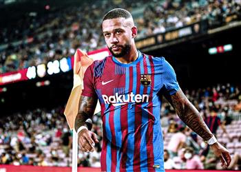 ممفيس ديباي يثير قلق تشافي في برشلونة