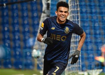 بعد قرصنة ليفربول توتنهام يرفع عرضه لحسم صفقة لويس دياز