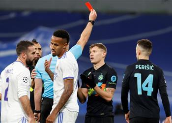 رسمي ا إيقاف باريلا وغيابه عن مباراتي ليفربول وإنتر ميلان في دوري أبطال أوروبا