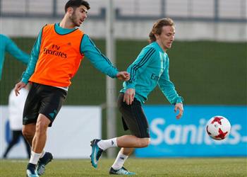 آس توضح موقف مودريتش وأسينسيو من مباراة ريال مدريد وأتلتيك بلباو