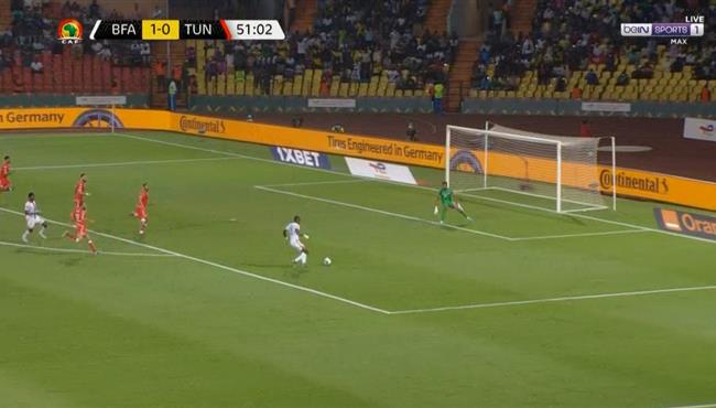 انقاذ رائع من بشير بن سعيد لهدف محقق امام بوركينا فاسو