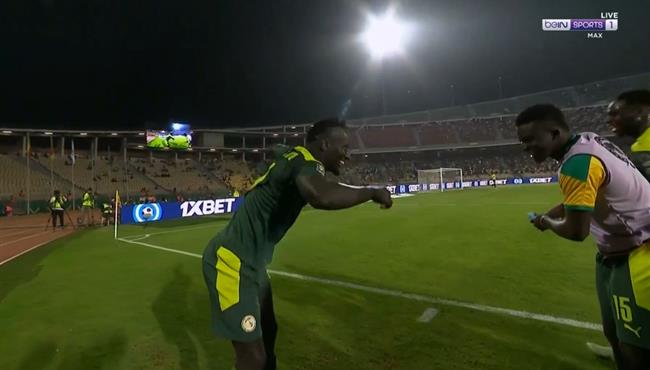 هدف السنغال الاول في مرمي غينيا الاستوائية بعد اسيست ساديو ماني
