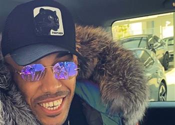 فيديو وصور أوباميانج يصل مطار برشلونة