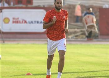 حسام حسن يخضع لبرنامج علاجي لتجهيزه قبل مباريات الأهلي القادمة