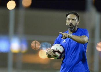 خوان براون يلمح بالرحيل عن الإسماعيلي ويوجه رسالة لـ يحيى الكومي