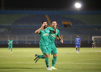 بـ10 لاعبين بيراميدز يكتسح هلال الساحل بسباعية ويتأهل لدور الـ32 مكرر بالكونفدرالية