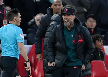 فيديو بسبب محمد صلاح طرد كلوب في مباراة ليفربول ومانشستر سيتي