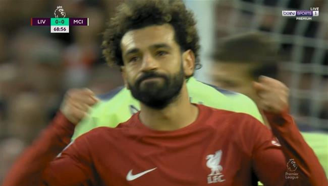 محمد صلاح كاد ان يسجل هدف رائع امام مانشستر سيتي