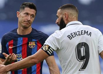 بنزيما بعد فوزه بالكرة الذهبية 2022 لا أتنافس مع ليفاندوفسكي