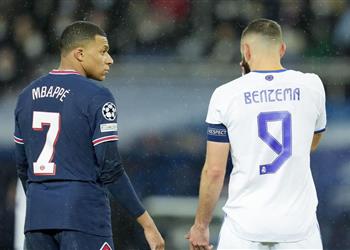 مبابي يعلق على فوز كريم بنزيما بالكرة الذهبية 2022