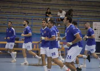 الأهلي يفوز على وفاق عين توتة الجزائري في بطولة إفريقيا لكرة اليد