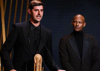 كورتوا فوز ريال مدريد بدوري الأبطال ليس بسبب بنزيما والمهاجمين فقط ولكن بفضلي أيض ا