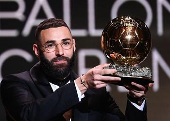 تقارير بينهم مصري بنزيما لم يكن المرشح الأول لـ4 صحفيين في الكرة الذهبية 2022