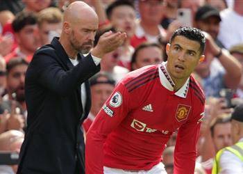تين هاج يحسم مصير رونالدو مع مانشستر يونايتد ويؤكد لا يهمني من هو أو مسيرته