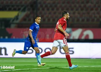 فيديو الأهلي يعبر أسوان بهدف معلول في الدوري