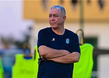 محمد عمر سنطبق اللائحة على محمود علاء بعد طرده والاتحاد يتبع في الدوري أسلوب الواقعية