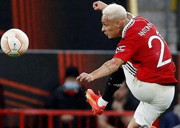 نيمار يدعم أنتوني بعد انتقاده في مباراة مانشستر يونايتد وشيريف تيراسبول