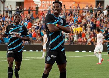 مسؤول الدوري الأمريكي انتقال حاجي باري إلى فيوتشر إنجاز تاريخي