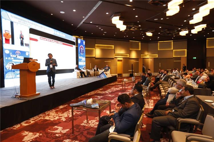 المؤتمر الدولي للتعافي والتاهيل بمشاركة الاطقم الطبية بالدوري الانجليزي