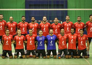 خاص تفاصيل جديدة في أزمة عقود لاعبي الأهلي المسروقة من اتحاد الكرة الطائرة