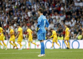 كورتوا عن قرارات التحكيم في مباراة ريال مدريد وجيرونا ما يحدث أمر غريب