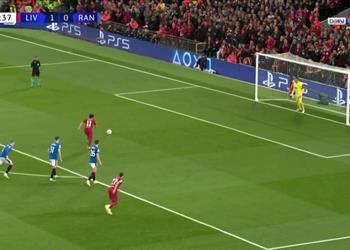 فيديو محمد صلاح يسجل هدف ليفربول الثاني أمام رينجرز