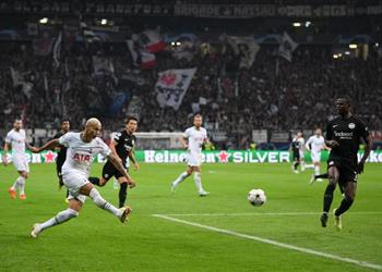 فيديو توتنهام يواصل التعثر في دوري أبطال أوروبا بـ تعادل مخيب مع إنتراخت فرانكفورت