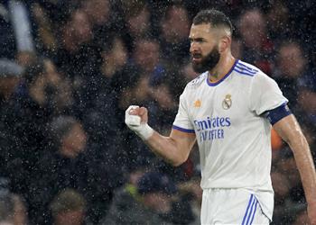 سكاي ريال مدريد يجهز لـ مكافأة بنزيما بعد اقترابه من الكرة الذهبية