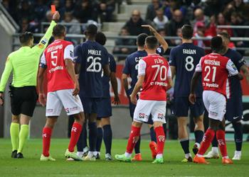 فيديو طرد راموس في مباراة باريس سان جيرمان وريمس بـ الدوري الفرنسي