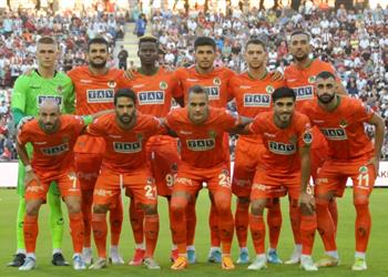 بمشاركة كوكا ألانيا سبور يواصل السقوط ويخسر أمام هاتاي سبور في الدوري التركي