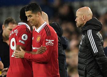 تقارير تثير القلق حول إصابة مارسيال في مباراة مانشستر يونايتد وإيفرتون