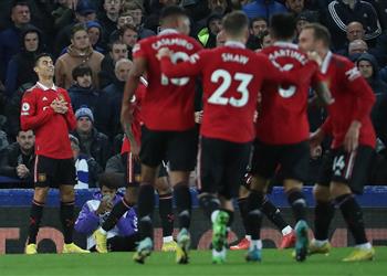 فيديو رونالدو يقود مانشستر يونايتد لفوز صعب على إيفرتون في الدوري الإنجليزي