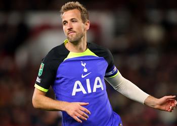 كونتي يوضح سبب استبدال هاري كين خلال مباراة توتنهام ونوتينجهام فورست